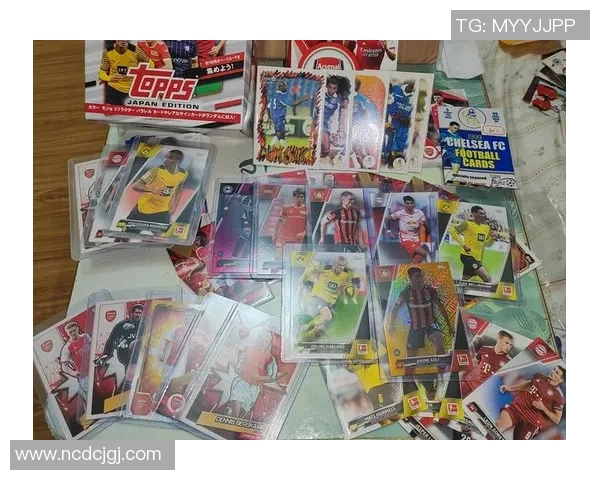 《足球梦想与卡片传奇 球星卡背后的故事与奇迹》 《足球梦想与卡片传奇 球星卡背后的故事与奇迹》