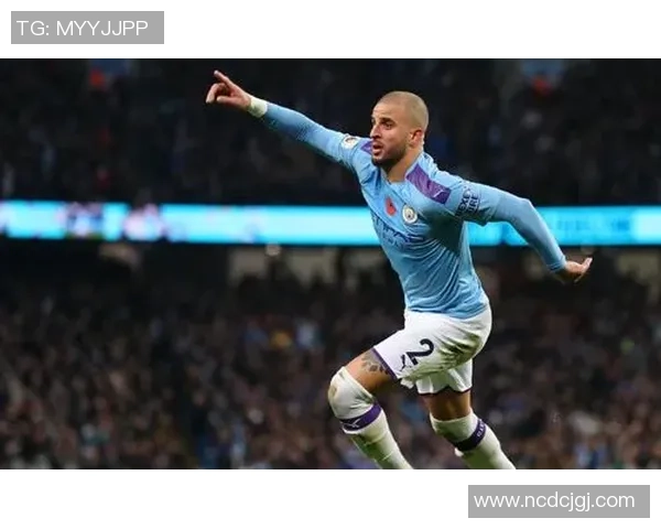 世界顶级足球守门员风采集锦 展现守门球星非凡技艺与荣耀时刻 世界顶级足球守门员风采集锦 展现守门球星非凡技艺与荣耀时刻