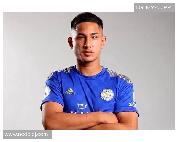 全球足球七号球星盘点：从贝克汉姆到内马尔的传奇之路