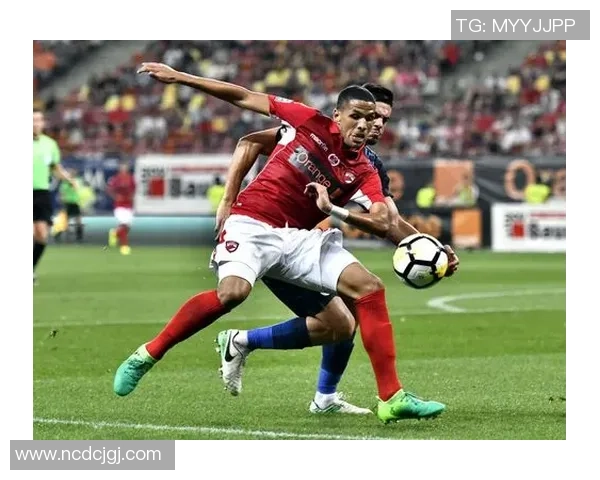 十大足球巨星子嗣盘点：从星二代到未来之星的成长之路