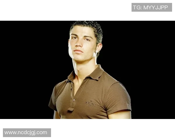 和女朋友一起挑战足球明星名字大猜想谁能猜中更多答案